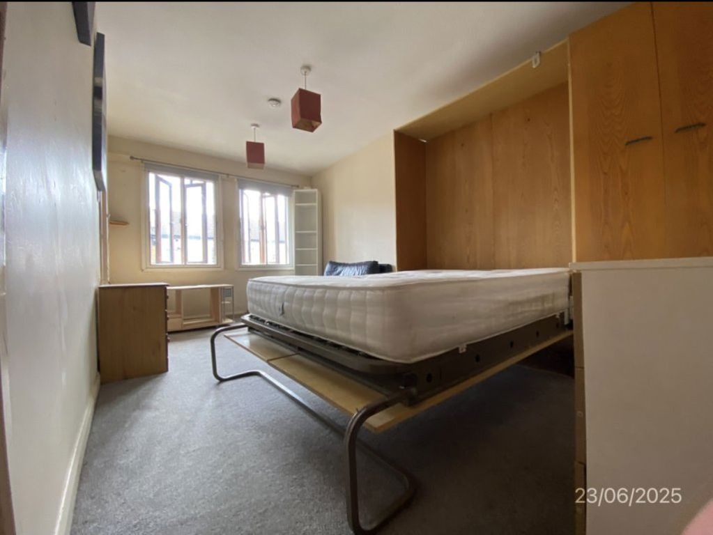 Property photo 3 of 5