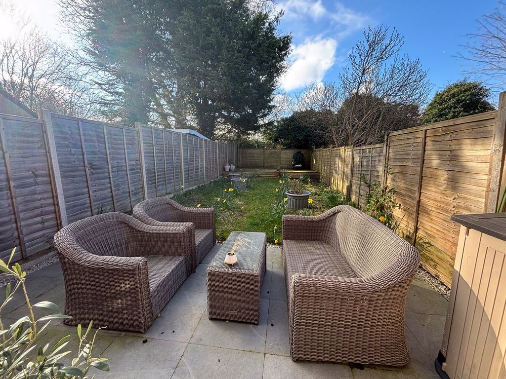 Property photo 3 of 8