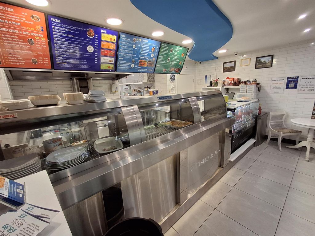 Property photo 1 of 8 Photo 0