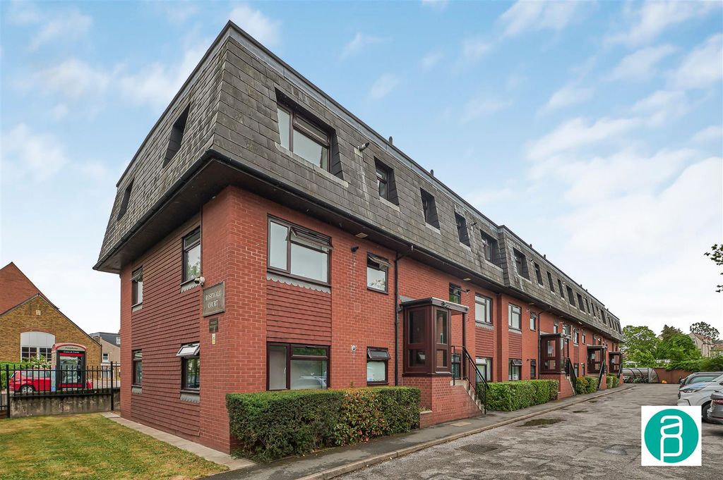 Property photo 1 of 11 Andrew_Purnell_-_Rosewell_Court__Cromwell_Road_Sw1