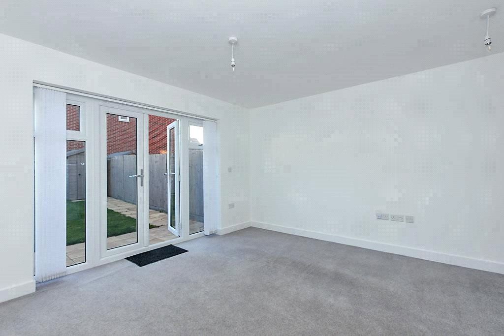 Property photo 2 of 15 Picture No. 05