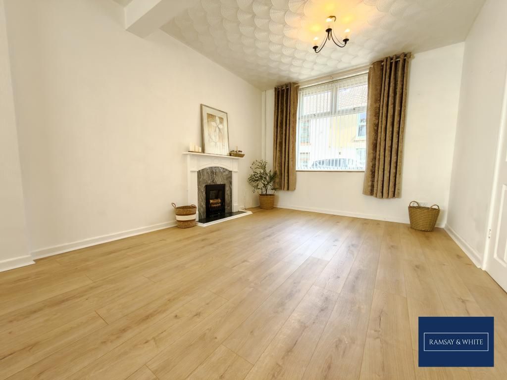 Property photo 3 of 15 Photo 3