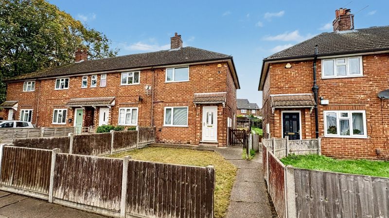 Property photo 1 of 9 Photo 8