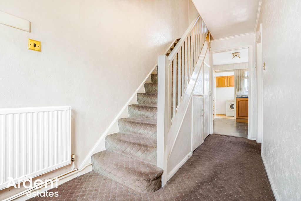 Property photo 3 of 22