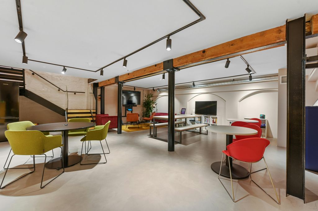 Property photo 2 of 14 Olrib81Aendellstreet28.Jpg