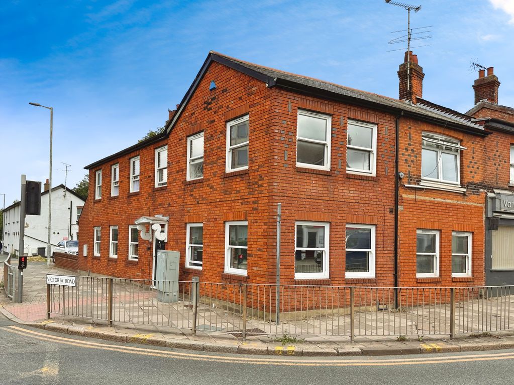 Property photo 1 of 24