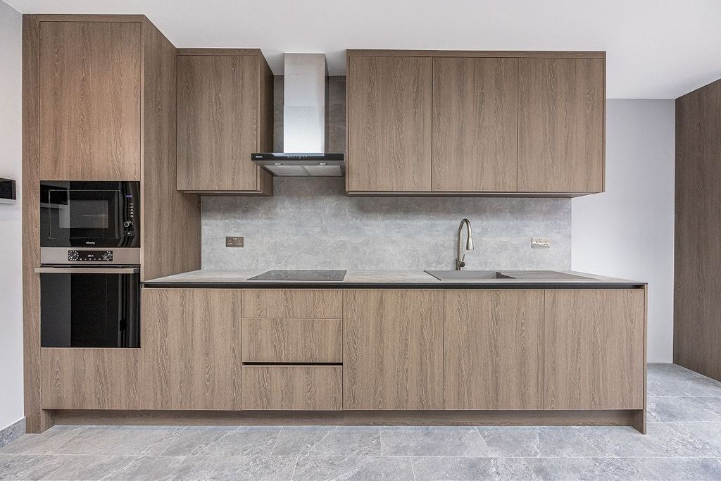 Property photo 3 of 40