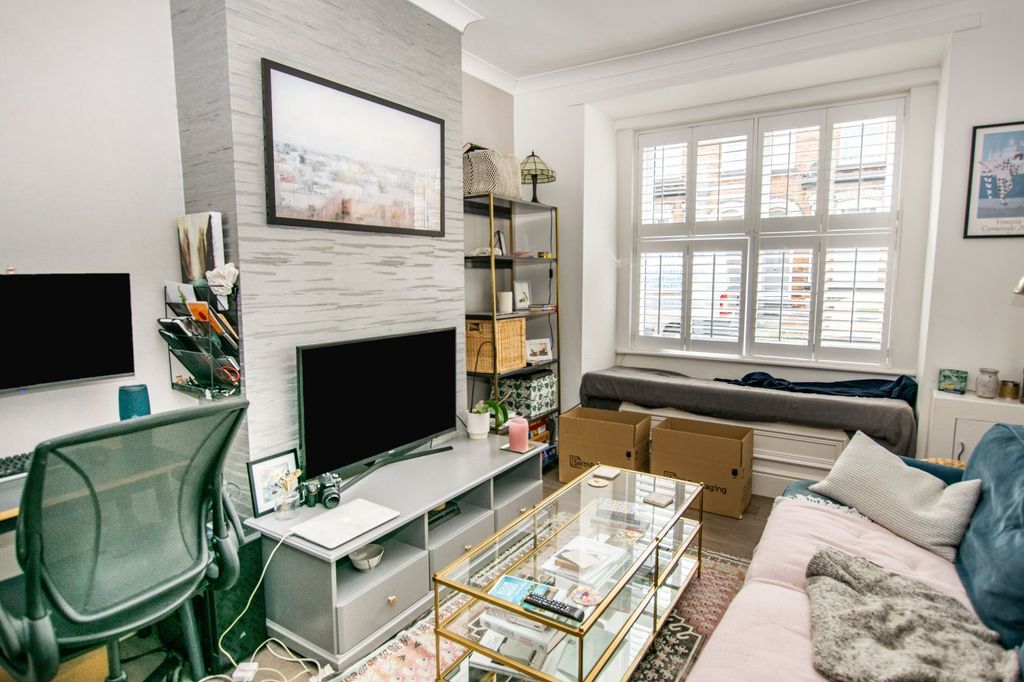 Property photo 2 of 12 Picture No. 08