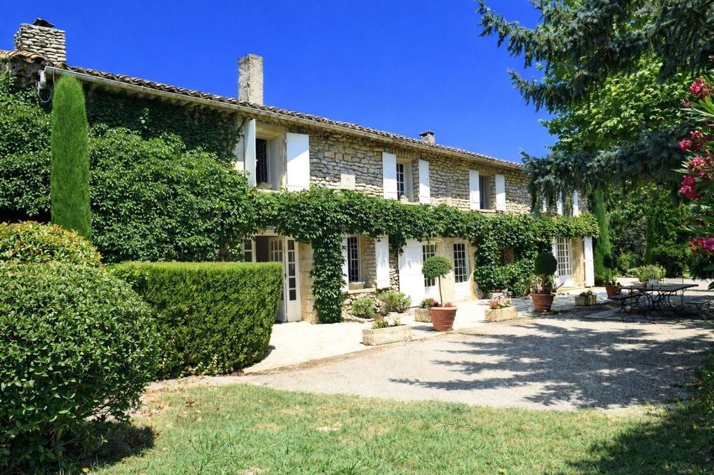 Property photo 1 of 13 Character Property - Stone Farmhouse - Exceptional Setting - Between The Alpilles And The Luberon