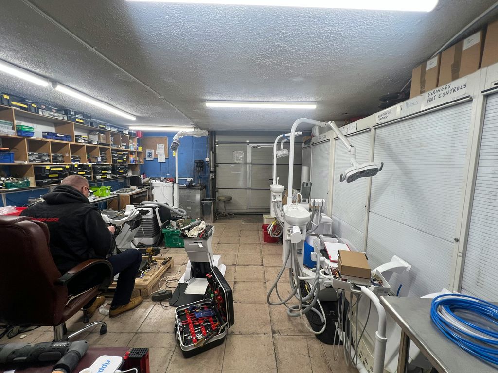 Property photo 2 of 5 20250120_104146403_Ios.Jpg