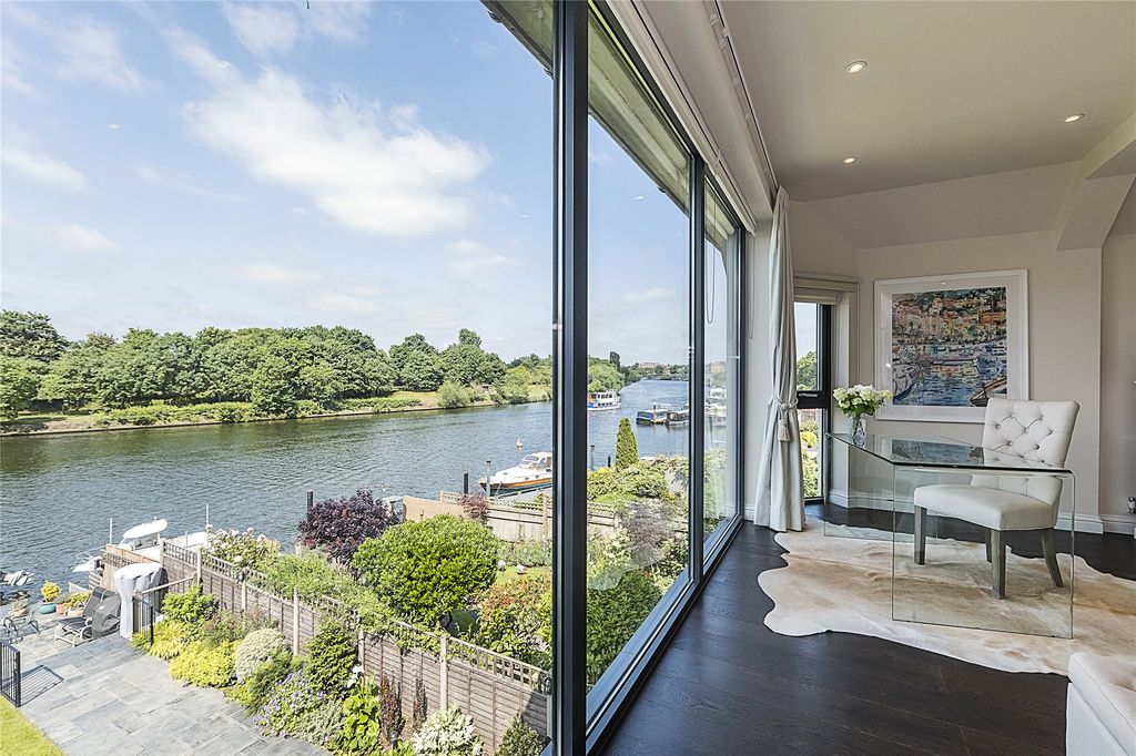 Property photo 3 of 18 Picture No. 19