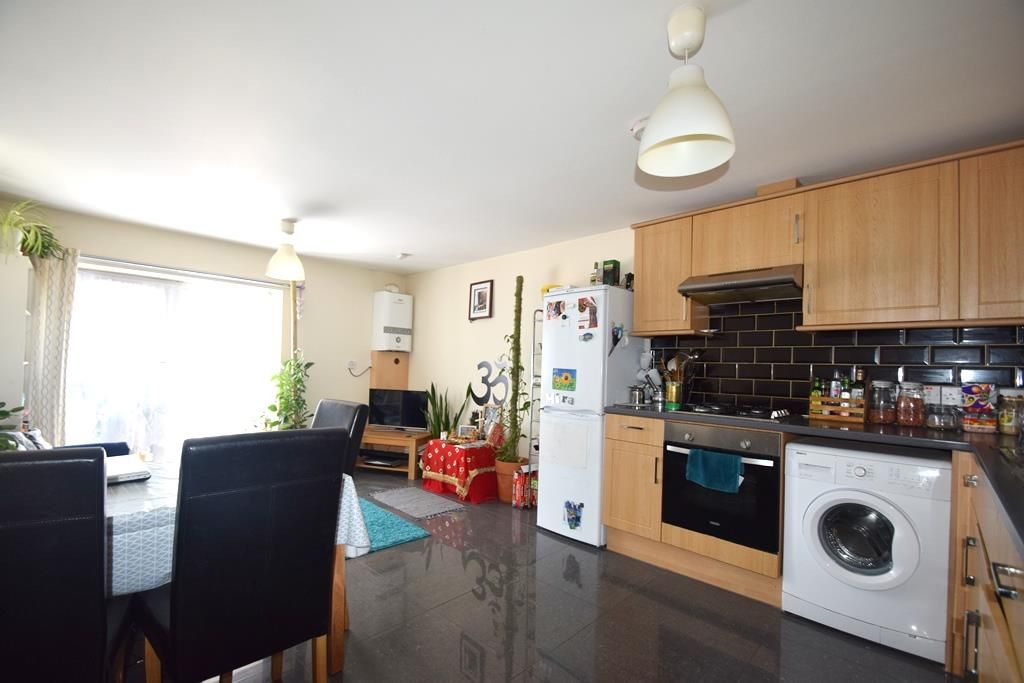 Property photo 2 of 6 Kitching / Dining Room
