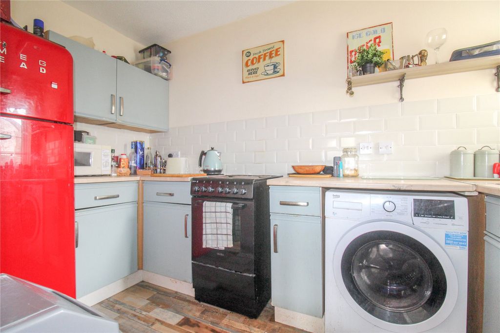 Additional image 5 of 1 bed flat for saleThornleigh, Melksham SN12