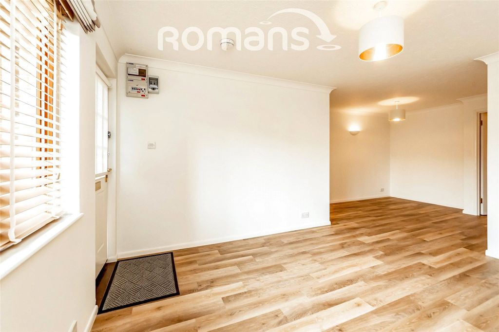 Property photo 3 of 10 Picture No. 01