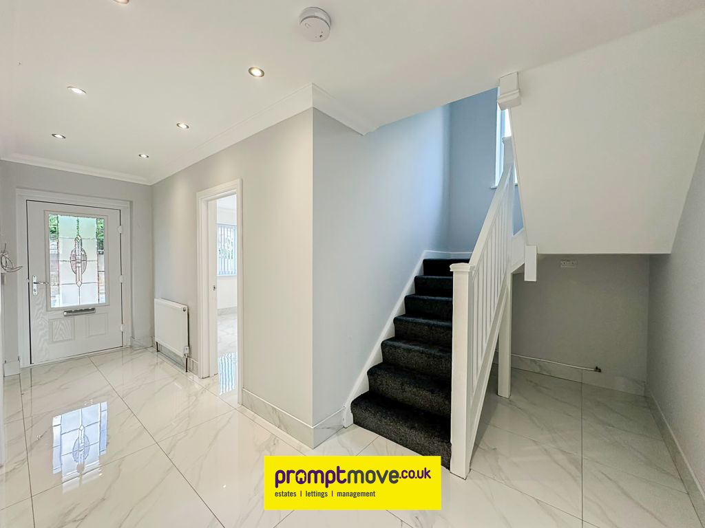 Property photo 3 of 22 Na