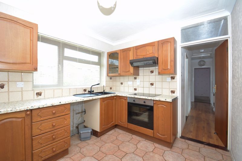 Property photo 2 of 11 Photo 8
