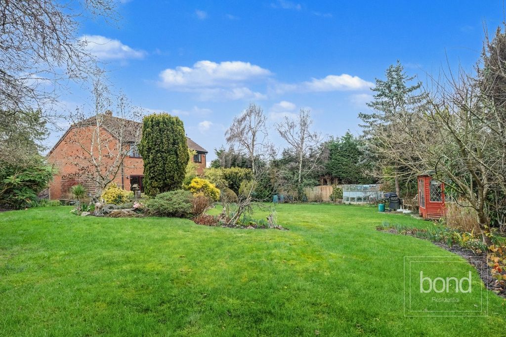 Property photo 2 of 19