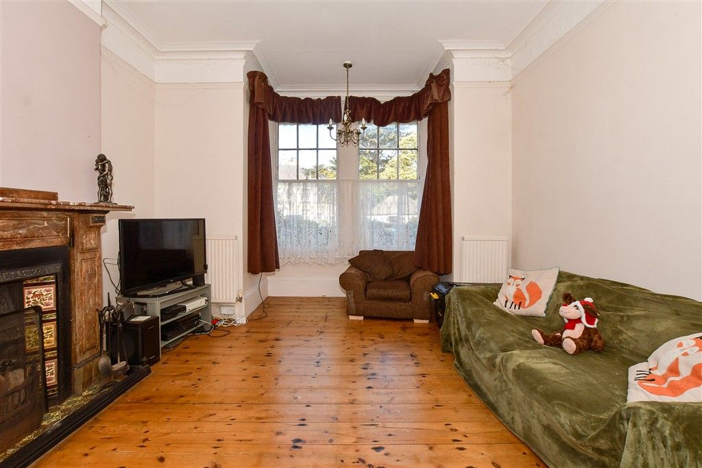 Additional image 7 of 5 bed semi-detached house for saleBeach Road, Littlehampton, West Sussex BN17