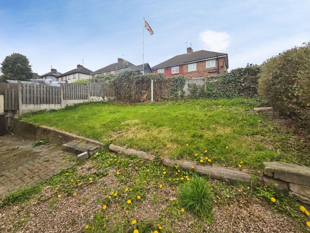 Property photo 3 of 14 12F8B9c3-1000133477