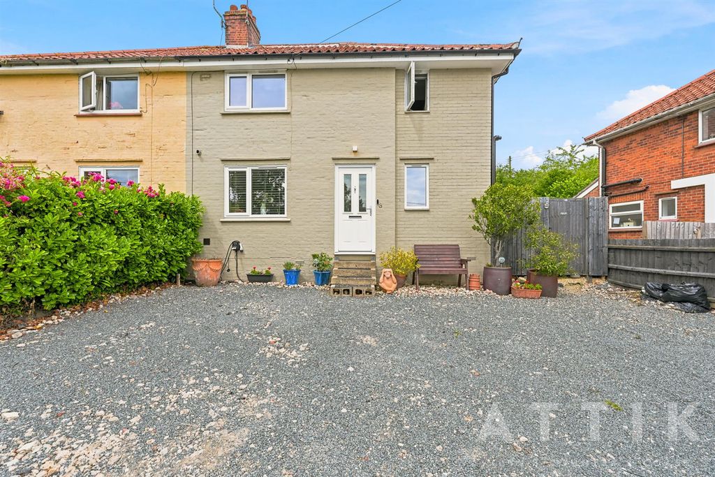 Property photo 1 of 35 Chediston_003.Jpg