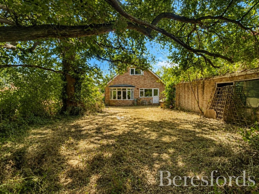 Property photo 2 of 21 Picture No. 19