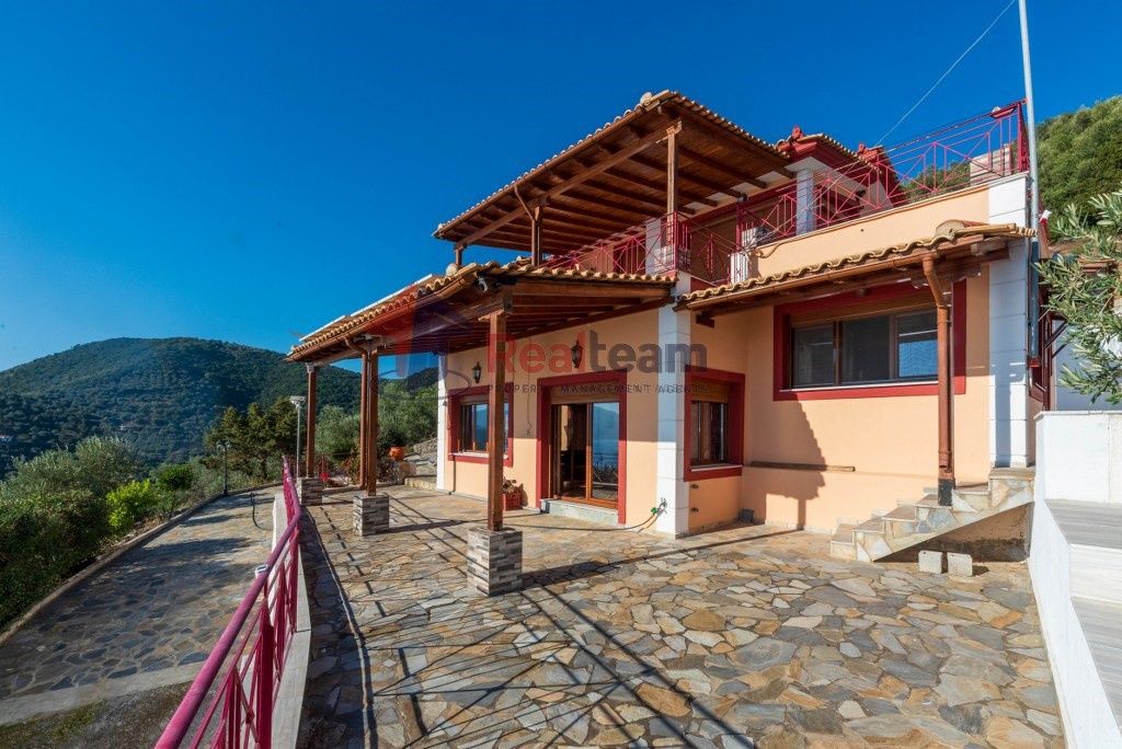 Property photo 3 of 30