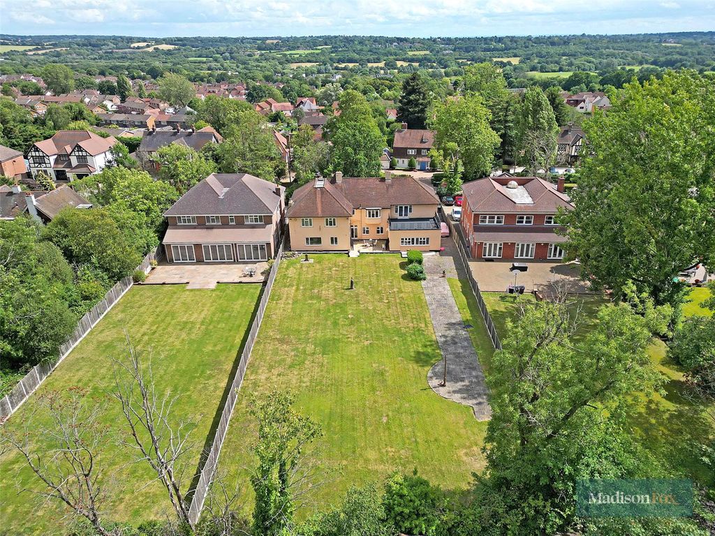 Additional image 32 of 7 bed detached house for saleAlderton Hill, Loughton, Essex IG10