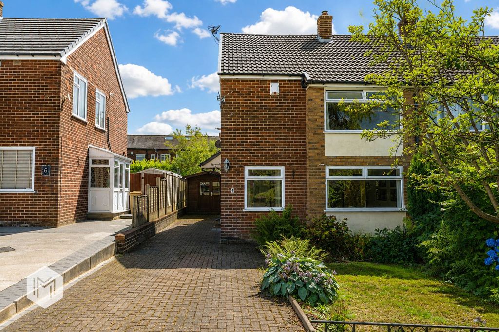 Property photo 1 of 26