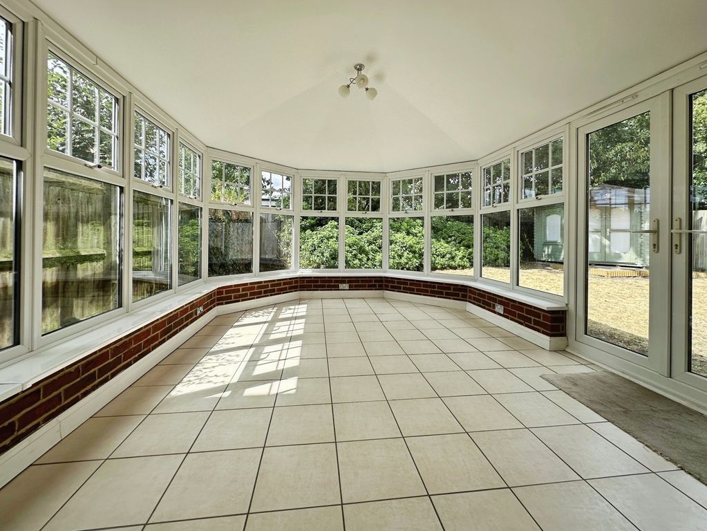 Property photo 3 of 13 Pbox-Img.Jpg