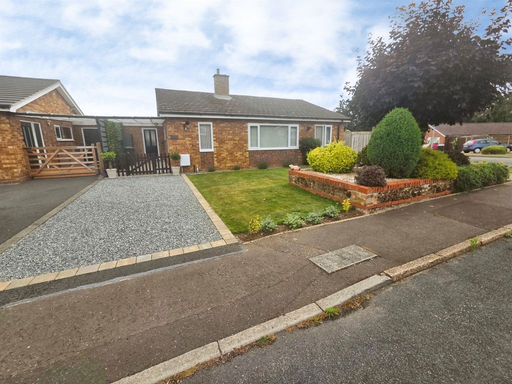 Property photo 1 of 26