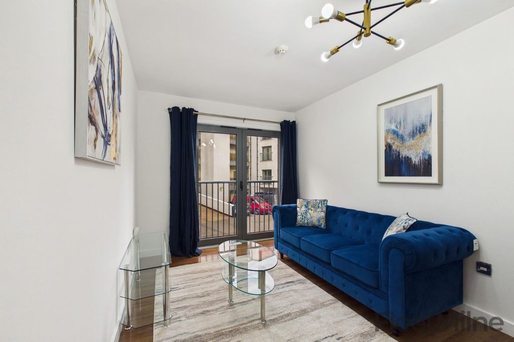 Property photo 1 of 14 Living Area