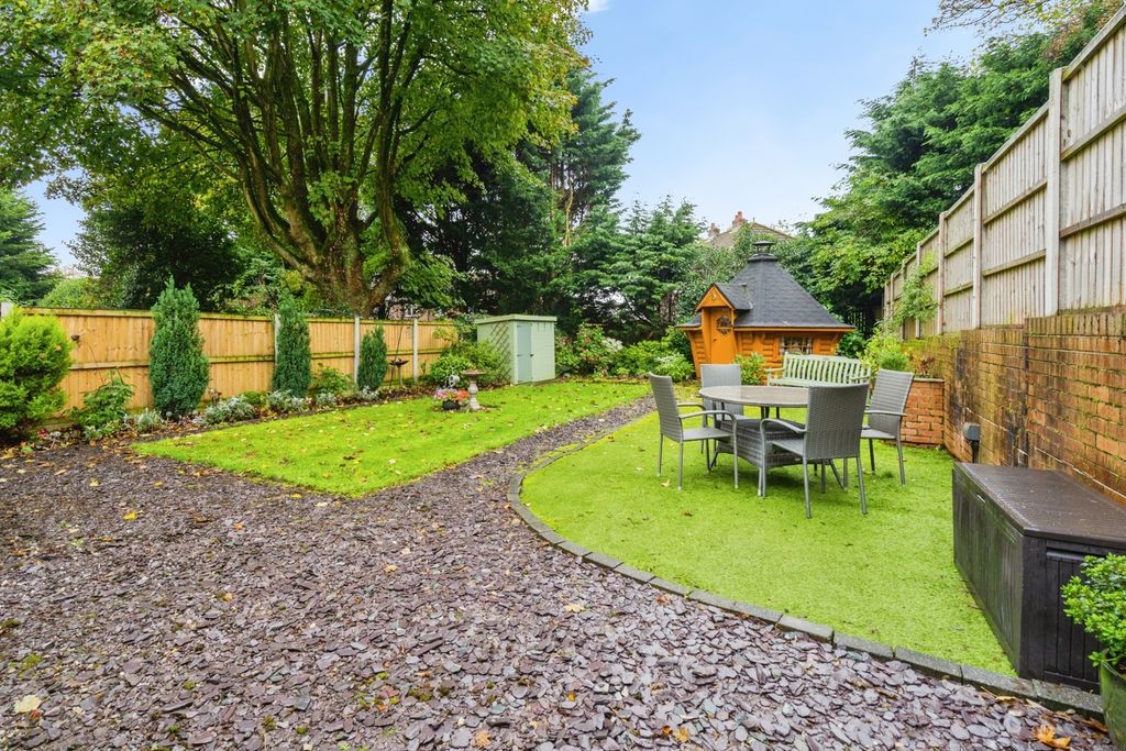 Property photo 2 of 22 Pbox-Img.Jpg