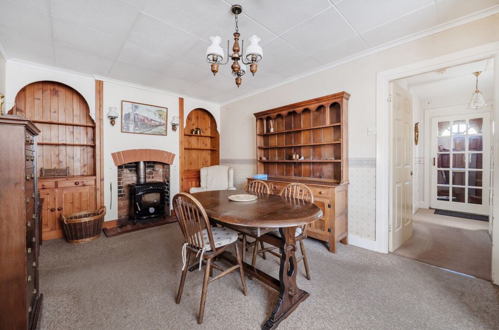 Property photo 3 of 23 1369290-14-68Fb79...