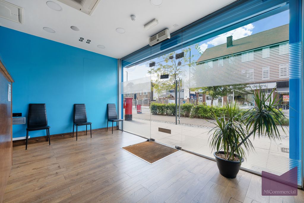 Property photo 1 of 12