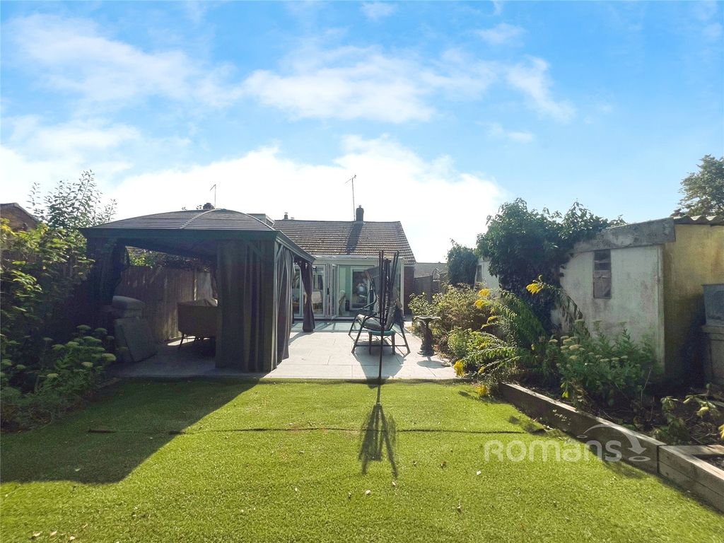 Property photo 2 of 18 Picture No. 19