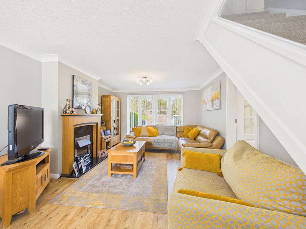 Property photo 2 of 13 5036155