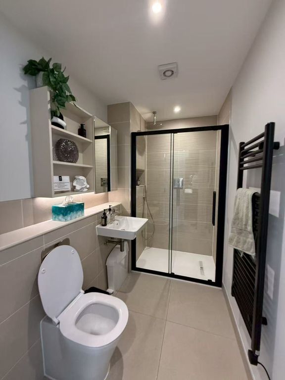 Property photo 3 of 25