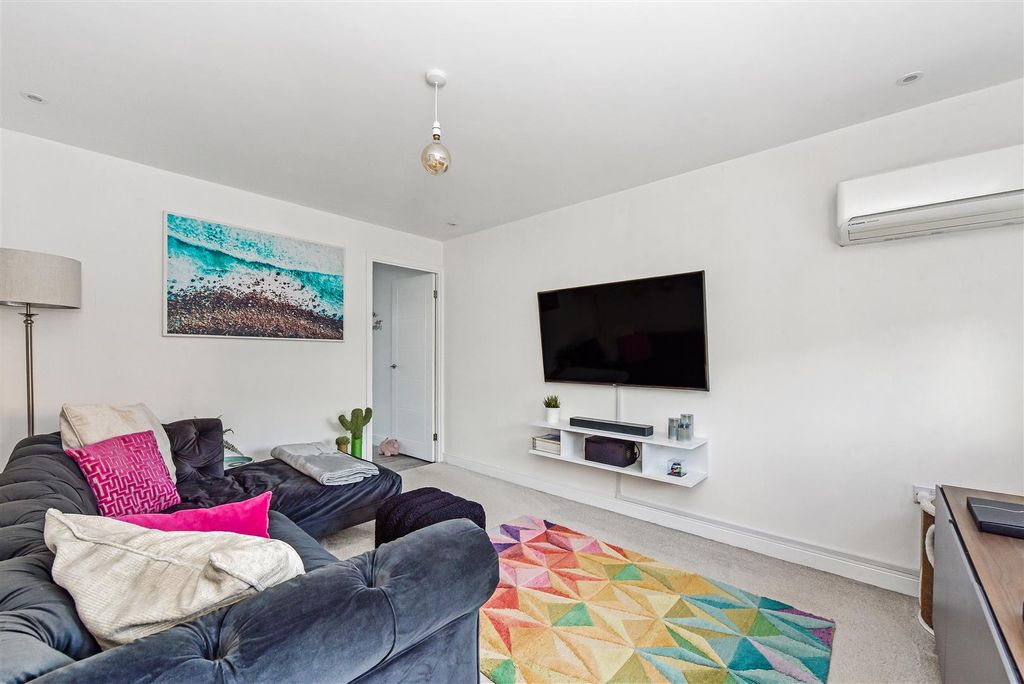 Property photo 2 of 19 Sketch_Ph3_6352648.Jpg