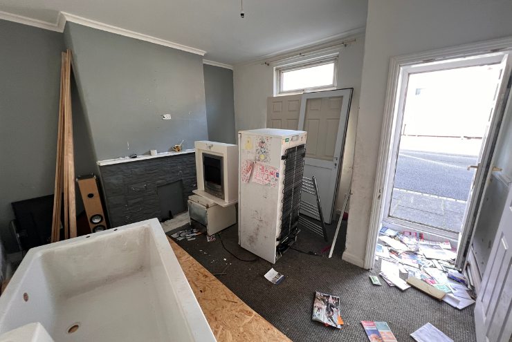 Property photo 2 of 8