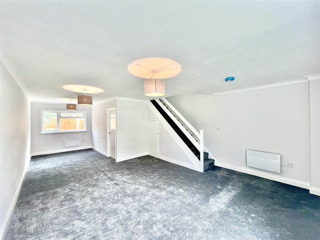 Property photo 2 of 15 Reception Room