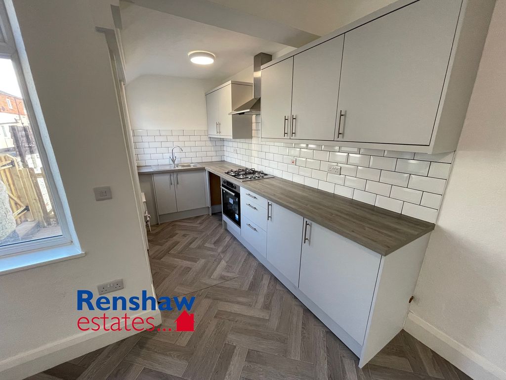 Property photo 2 of 11 K1.Jpg