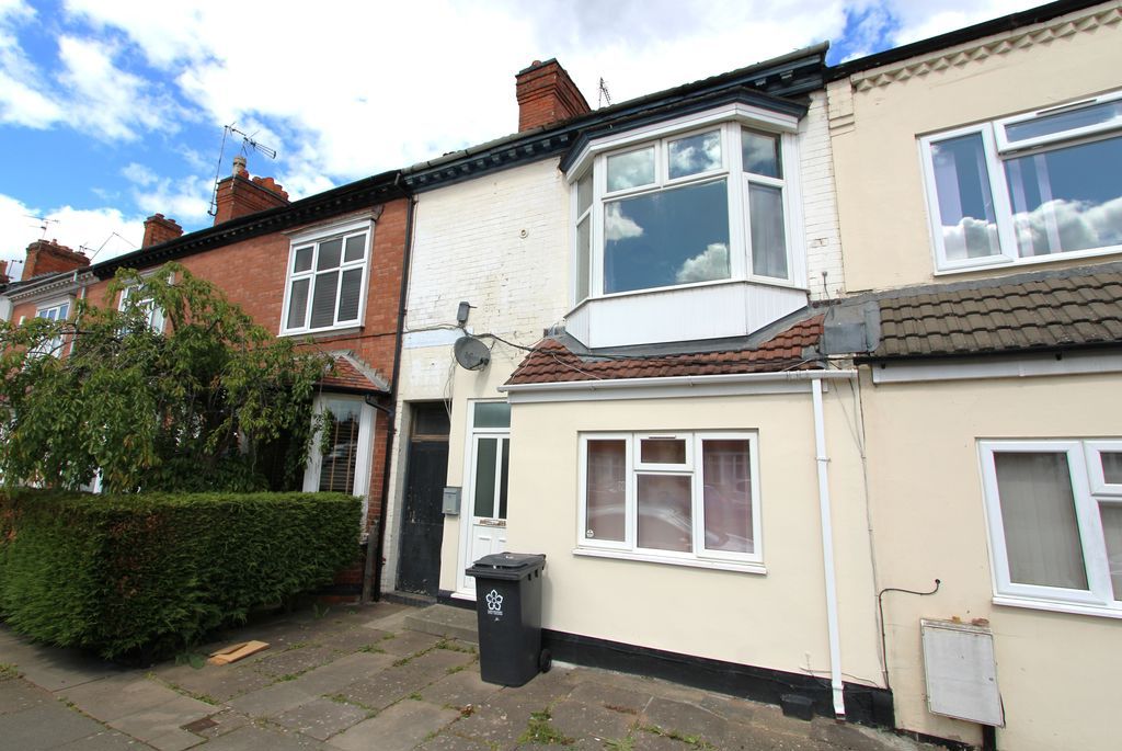 Property photo 1 of 7 Photo 7