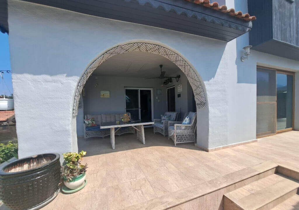 Property photo 3 of 25 Exquisite 3 Bedroom Villa With Panoramic Views And Prime Location \U2013 A Rare Opportunity Image No 3
