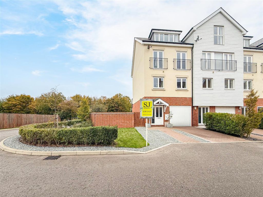 Property photo 2 of 29 Front