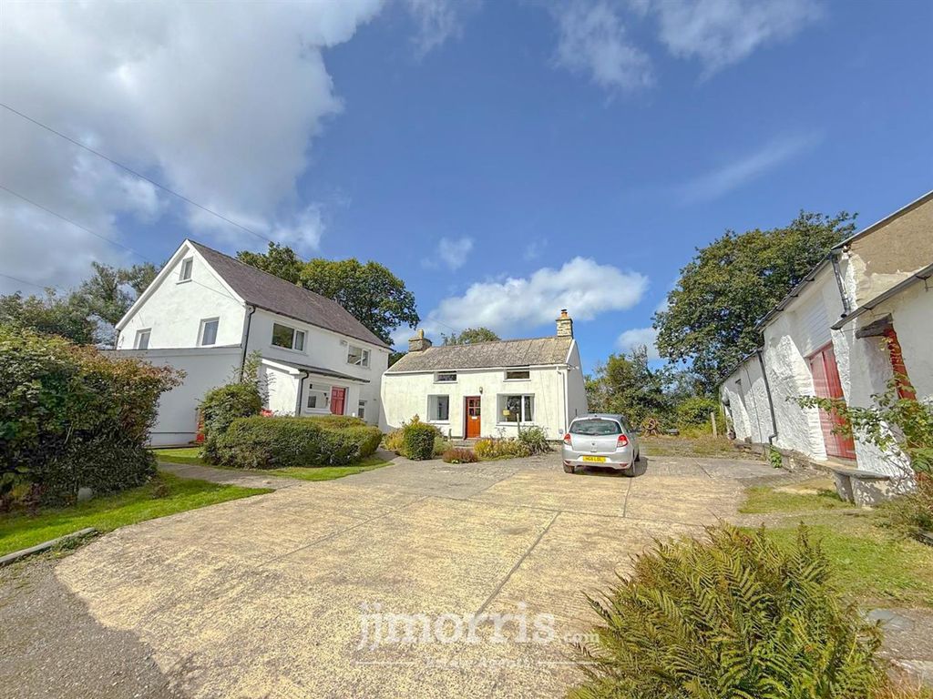 Property photo 3 of 69 D0A81C1A-8076-4074-9Ea8-3D8845C619E1.Jpeg