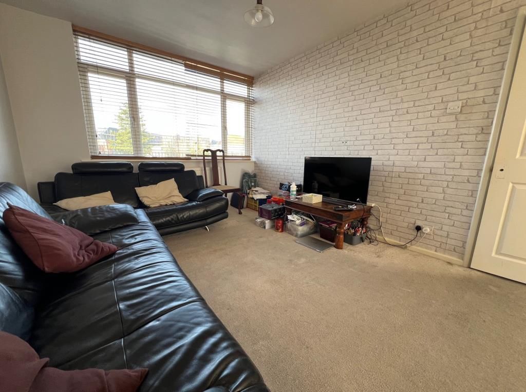 Property photo 3 of 15 Reception