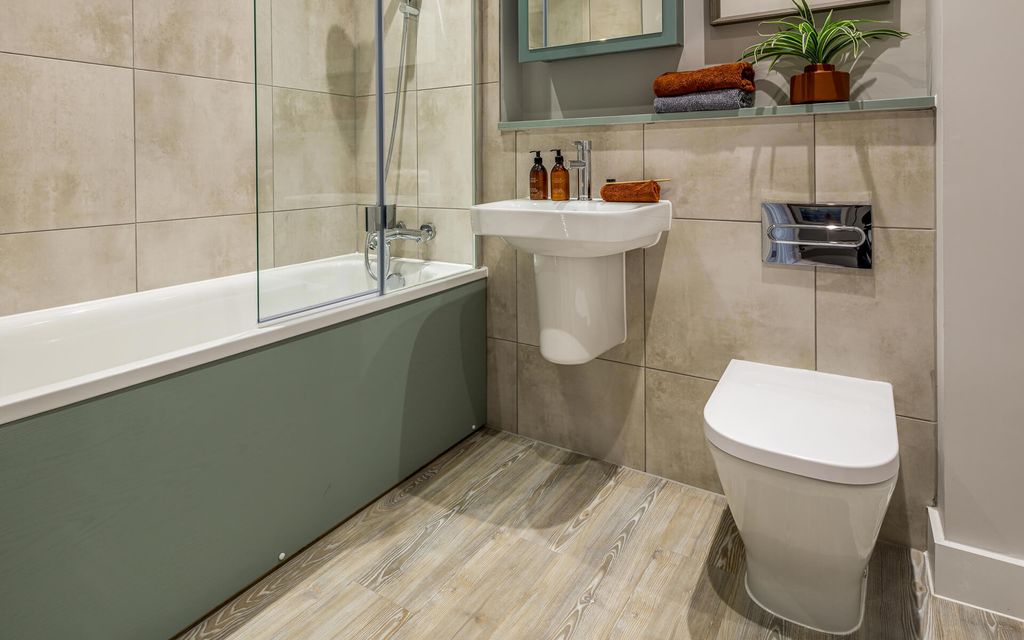 Property photo 3 of 8