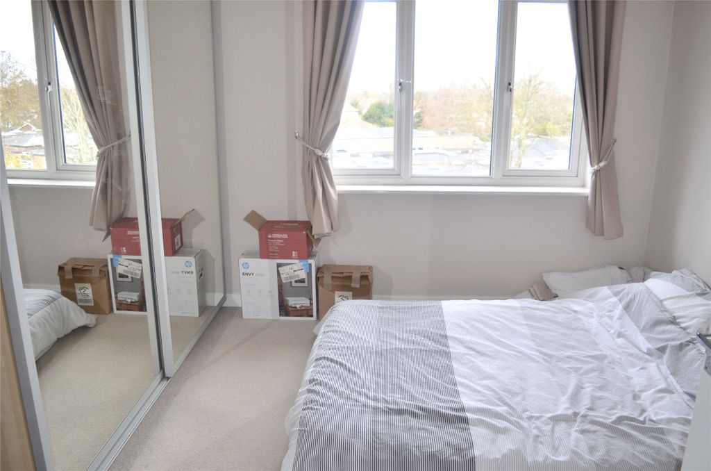 Property photo 3 of 14 Picture No. 12