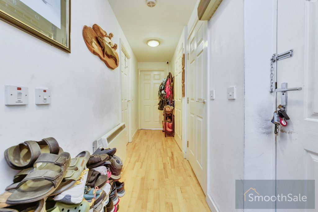 Property photo 3 of 20