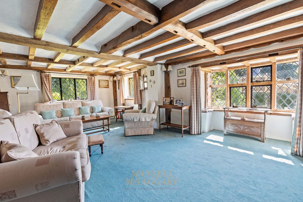 Property photo 3 of 42